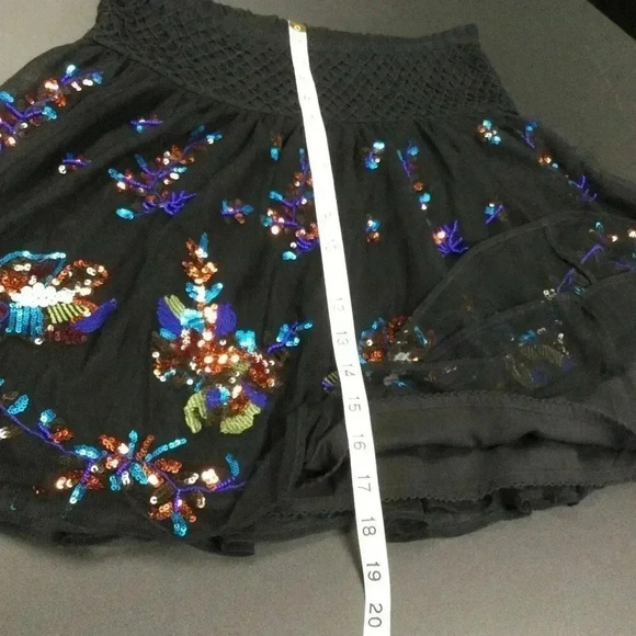 Anthropologie Womens Size XS Sequin Mini Skirt Black Tulle Embroidered Flowy - Picture 9 of 11